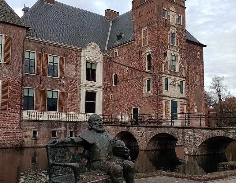 Castle Cannenburch, Netherlands